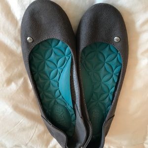 🎉24-HR SALE! 🎉 Mad Love Cushioned Flats
